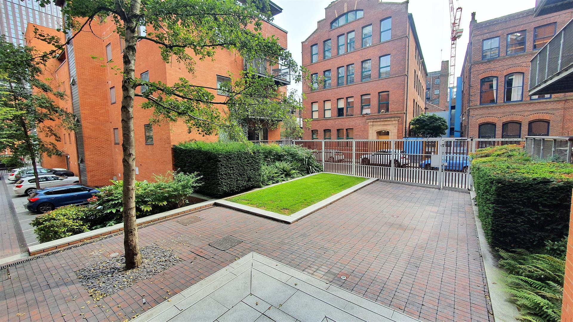 27 Lockes Yard Great Marlborough St Manchester